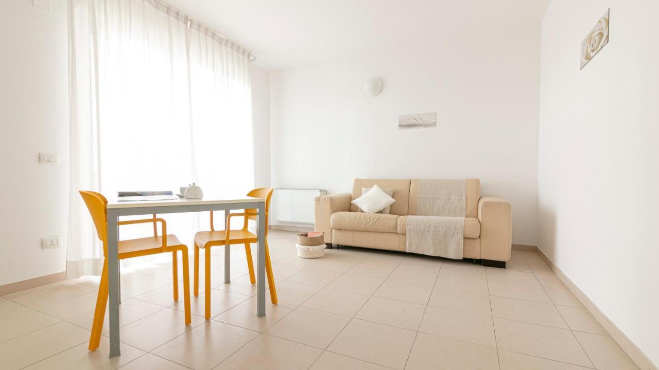 Ferienwohnung Residenza Excelsior Vasto Exterior foto