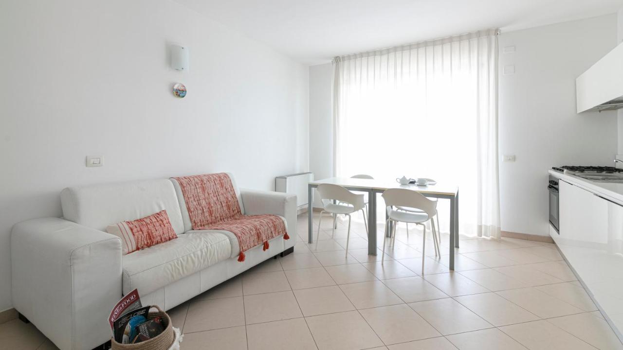 Ferienwohnung Residenza Excelsior Vasto Exterior foto